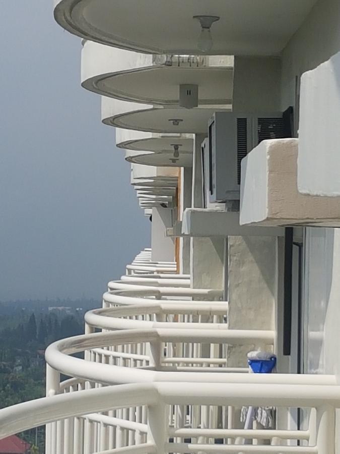 Eam Lake View @ Tagaytay Prime Residences Tagaytay City Екстериор снимка